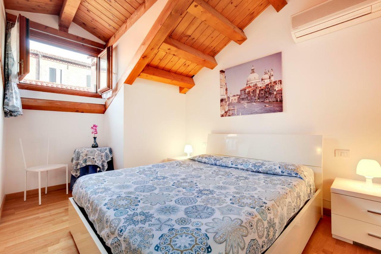 Apartamento Little Canal 8 *