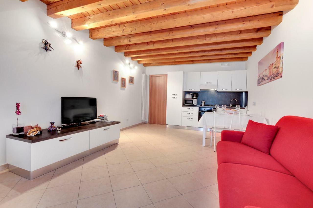 Apartamento Little Canal 8 *