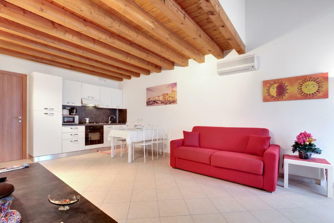 Little Canal 8 Apartamento